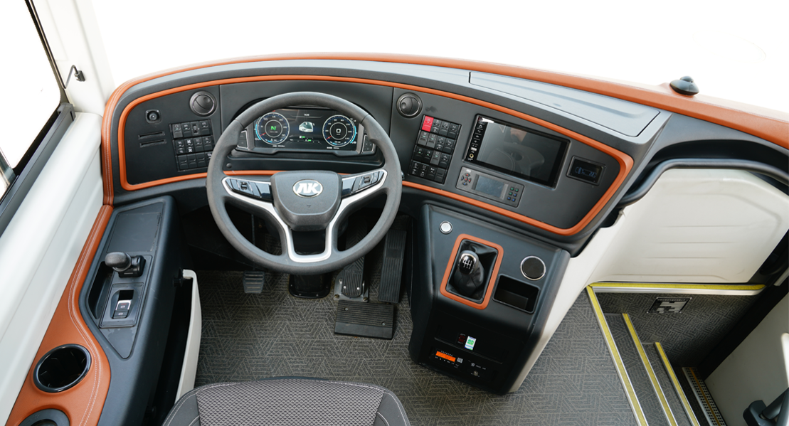 旅游客車儀表臺(tái)