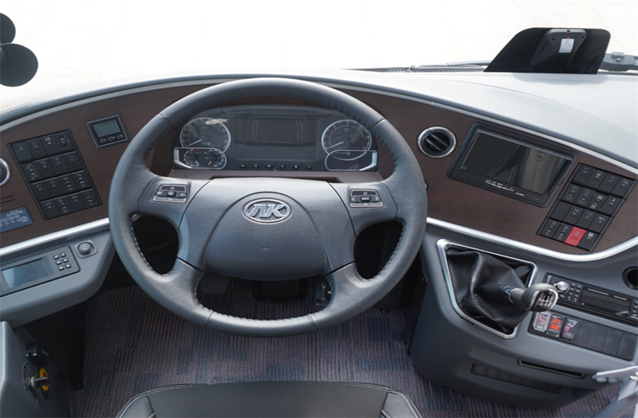 旅游客車儀表臺