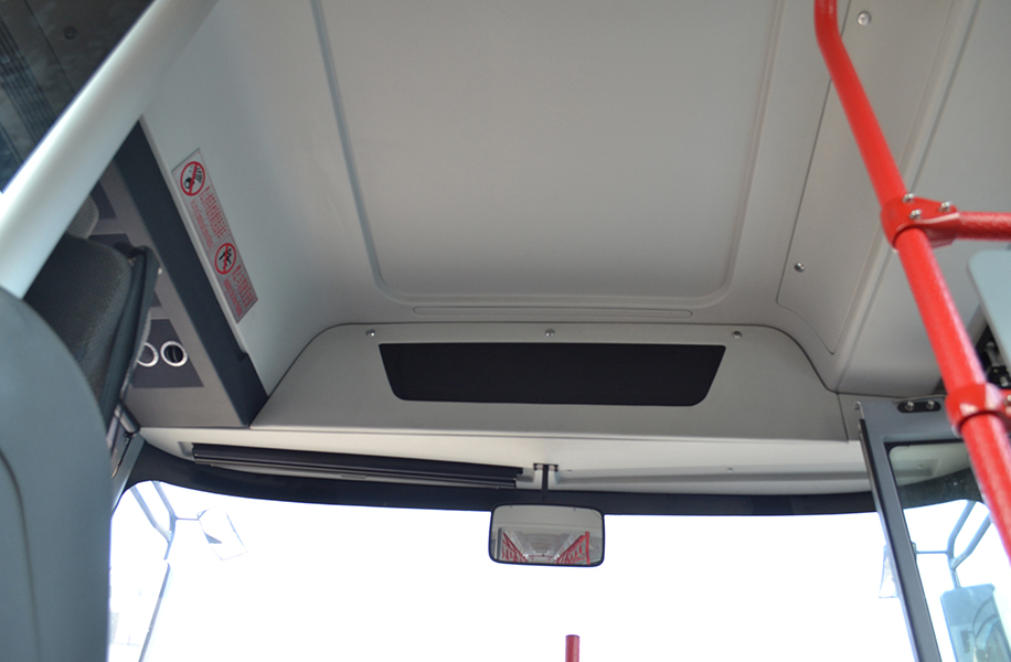 公交車頂內(nèi)飾